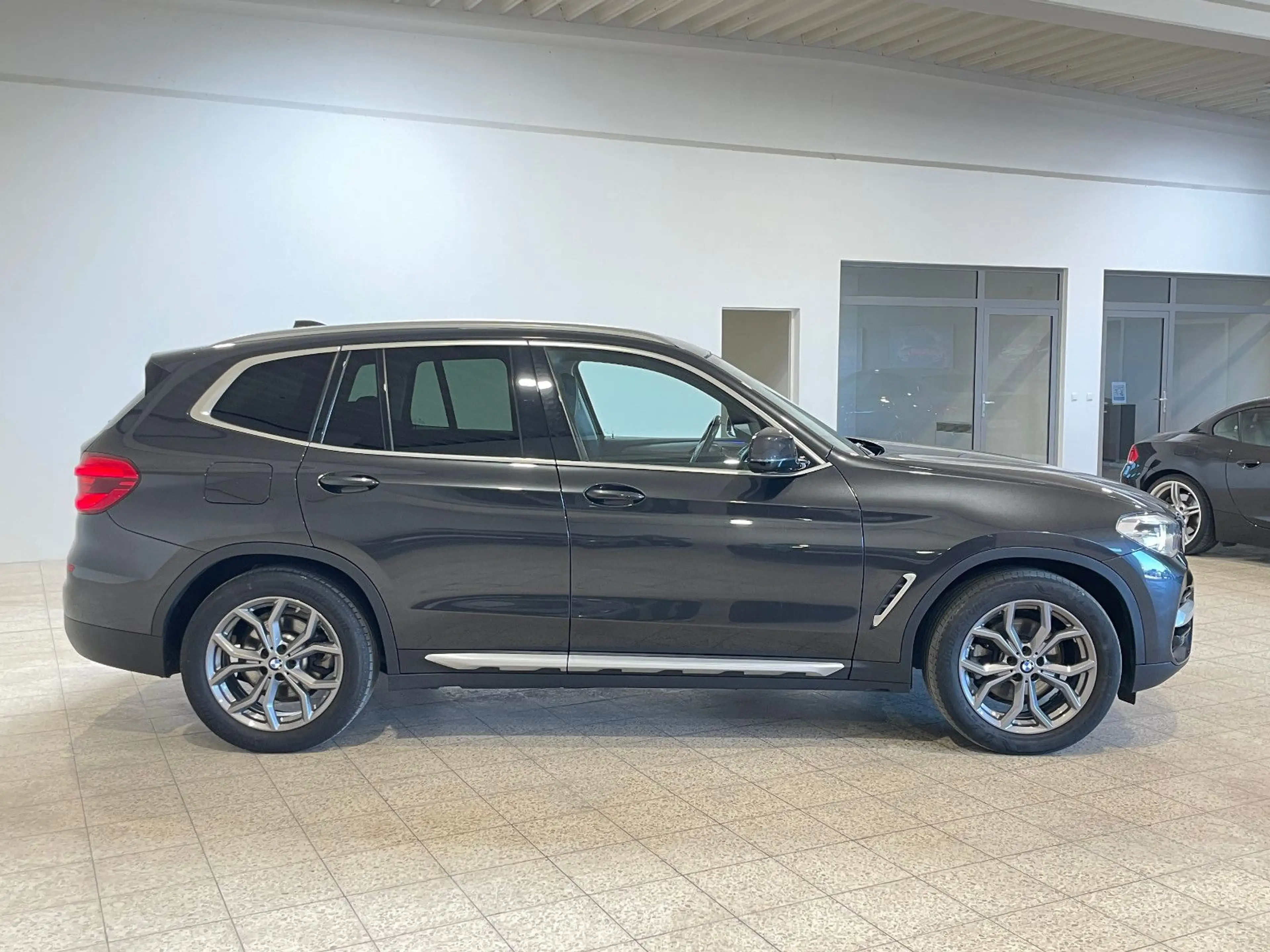 BMW X3 xDrive20d xLine 1.Hd*LED*Leder*AHK*Sportsit M — photo 8