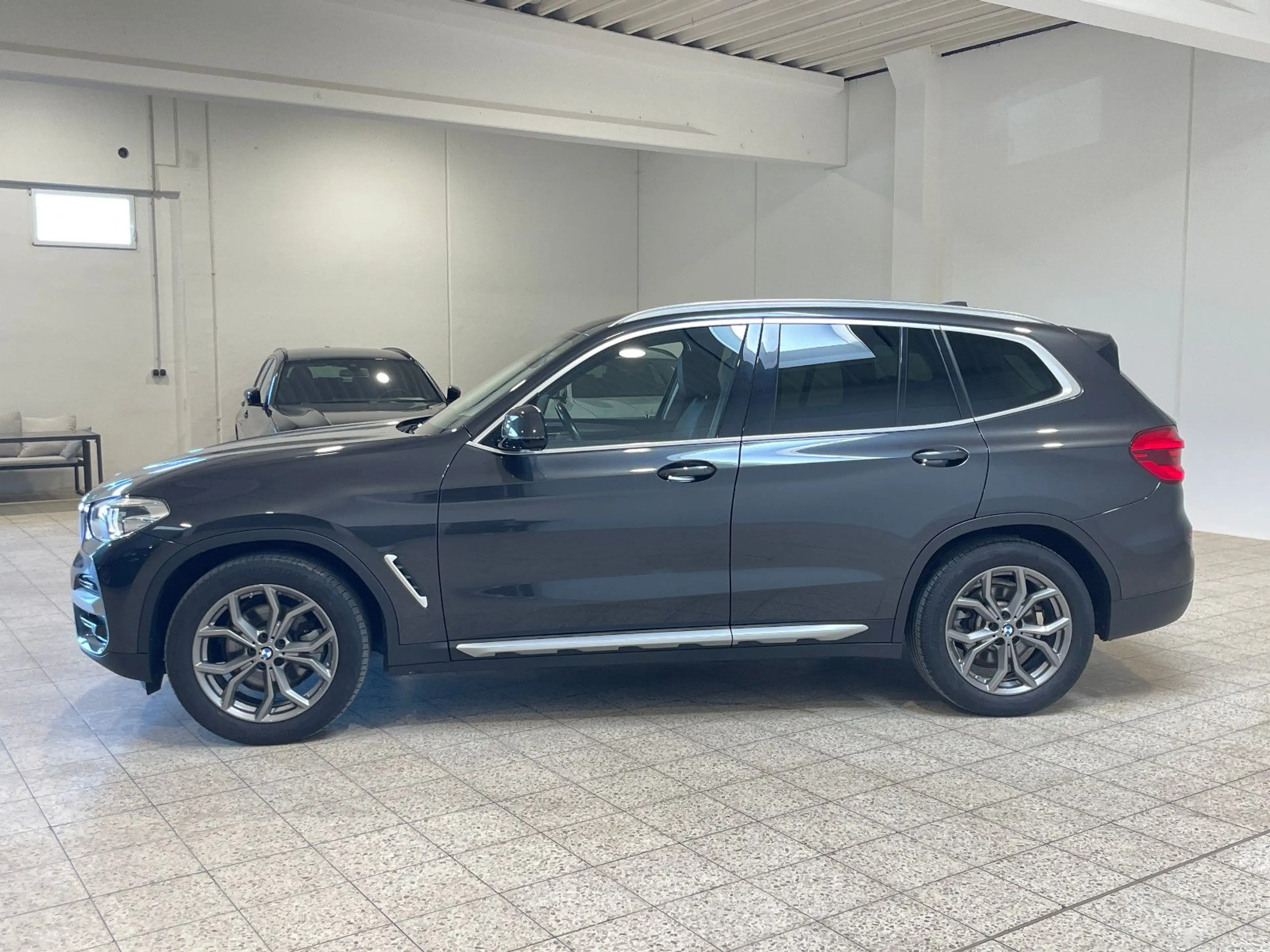 BMW X3 xDrive20d xLine 1.Hd*LED*Leder*AHK*Sportsit M — photo 7