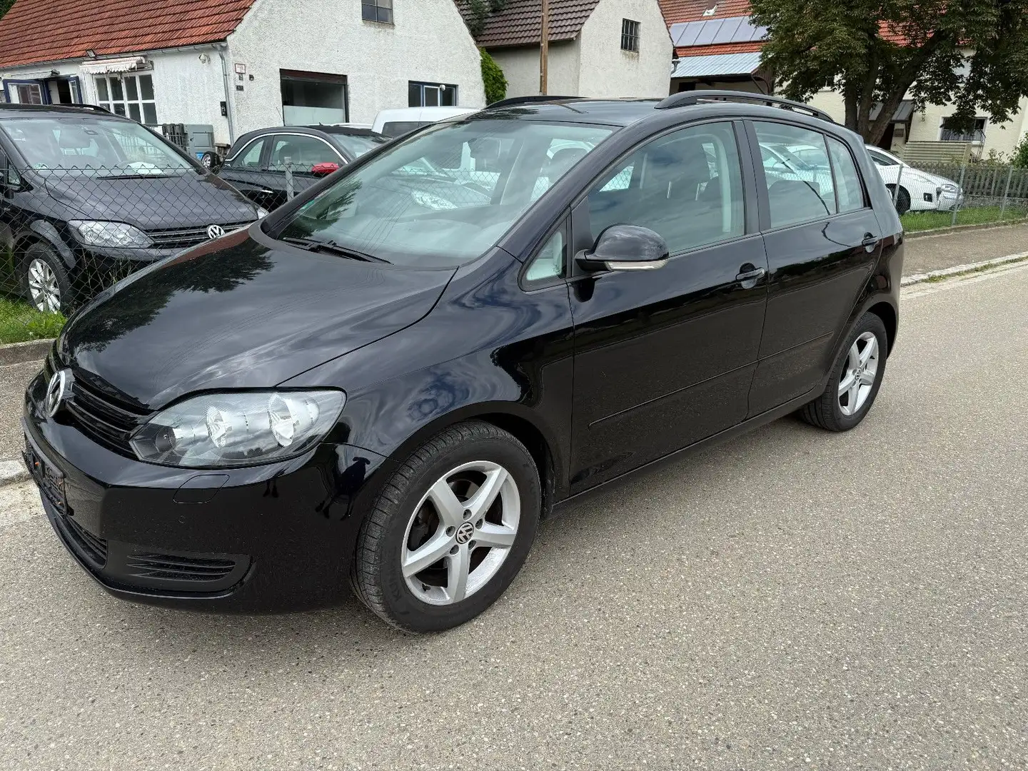 Volkswagen Golf Plus VI Trendline, 1.2 TSI, AHK Schwarz - 2