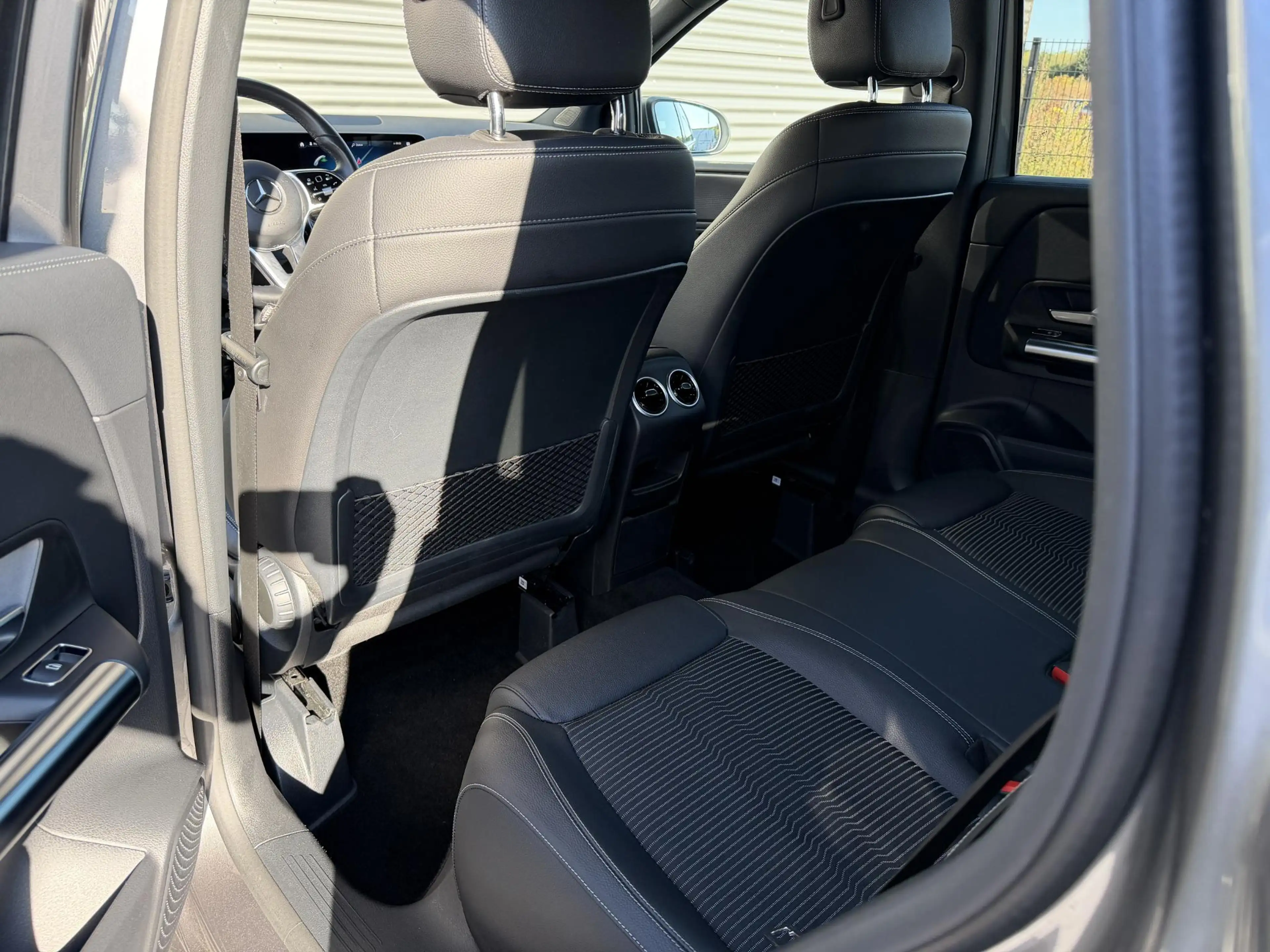 Mercedes-Benz B 180 Advantage — photo 5