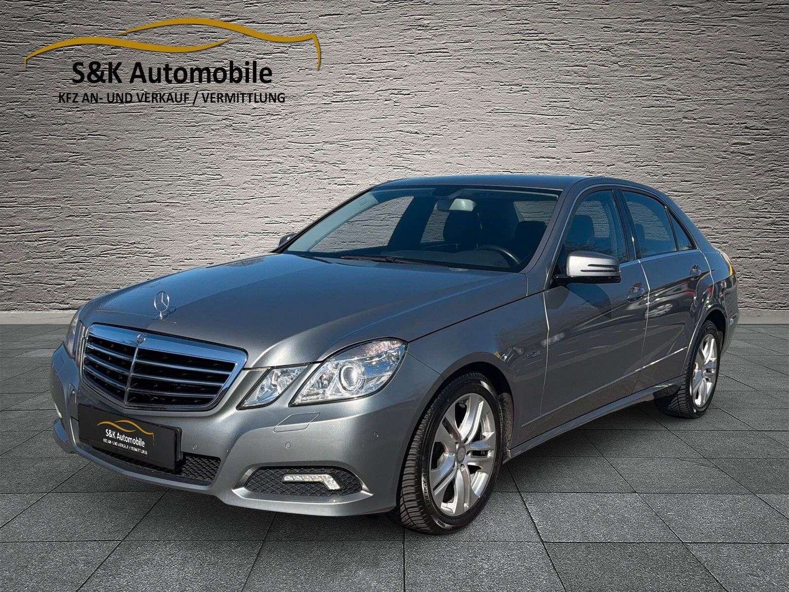 Second hand Mercedes Benz E-Class 