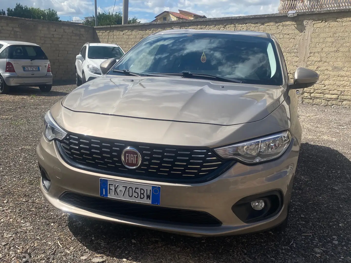 Fiat Tipo Tipo 5 porte II 2016 5p 1.4 tjt Pop Gpl 120cv Bronz - 1