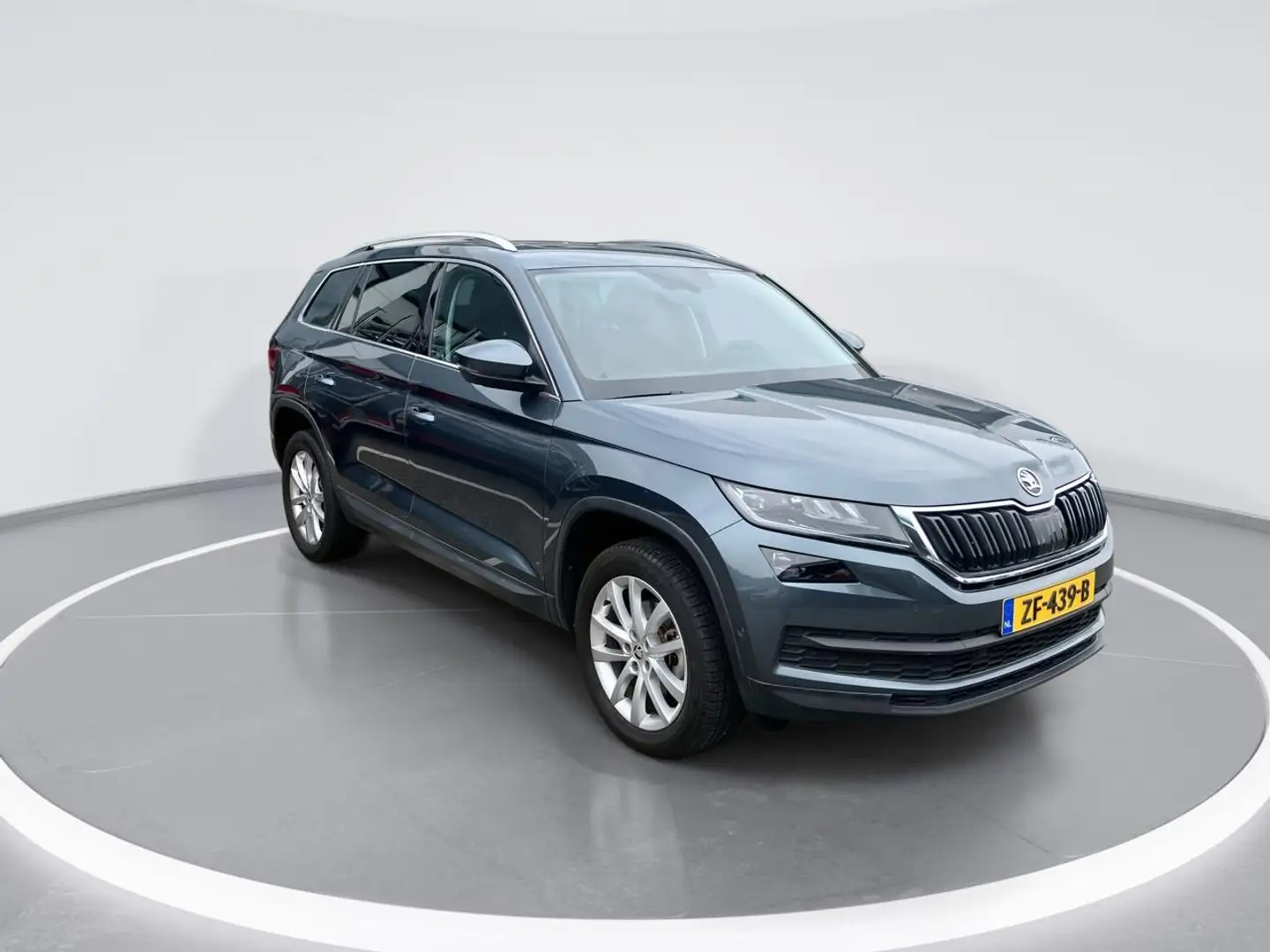 Skoda Kodiaq 1.5 Tsi 150pk DSG Style Business · Apple/Android C Grijs - 2
