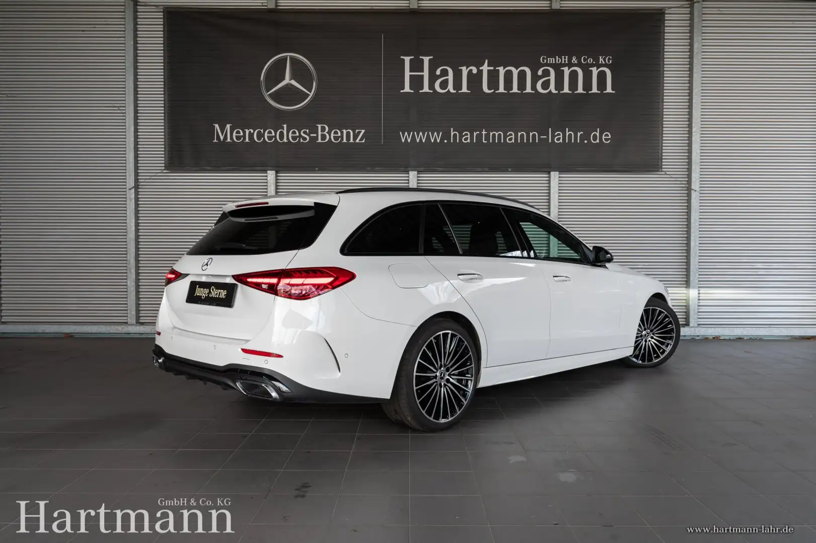 Mercedes-Benz C 300 C 300 d T AMG Premium Plus Fahrassistenz 19" AHK Wit - 2