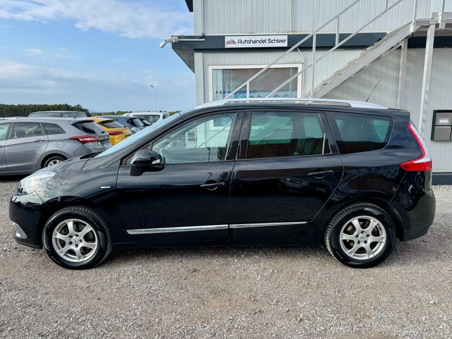 Renault Grand Scenic 1.5 DCI BOSE EDITION - 2