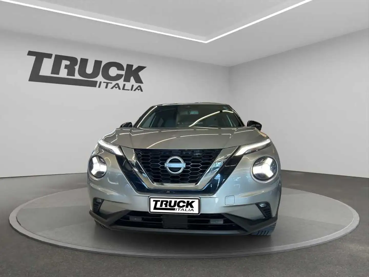 Nissan Juke II 2020 - Juke 1.0 dig-t N-Connecta 114cv Grigio - 2