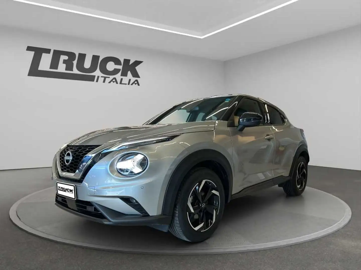 Nissan Juke II 2020 - Juke 1.0 dig-t N-Connecta 114cv Grigio - 1