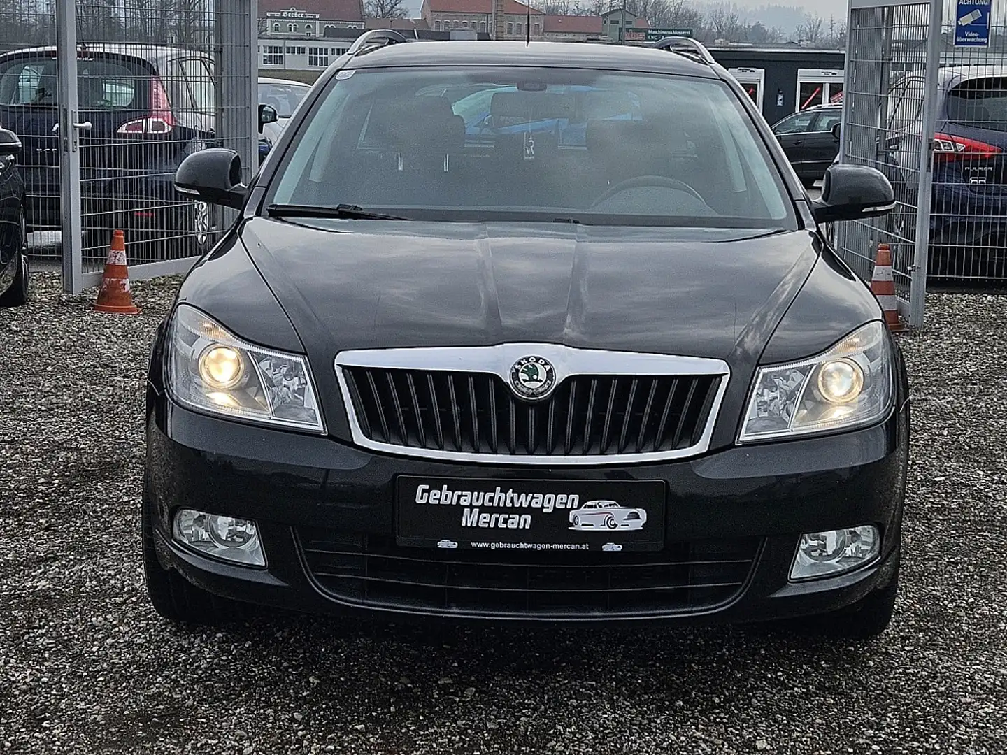Skoda Octavia Combi 1,9 Elegance TDI PD DPF DSG Schwarz - 2
