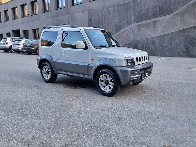 Suzuki Jimny 1,3 VX Deluxe