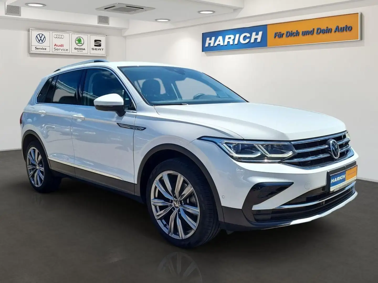 Volkswagen Tiguan Elegance2.0TDI DSG 4x4 20" MATRIX NAV AHK Blanco - 2