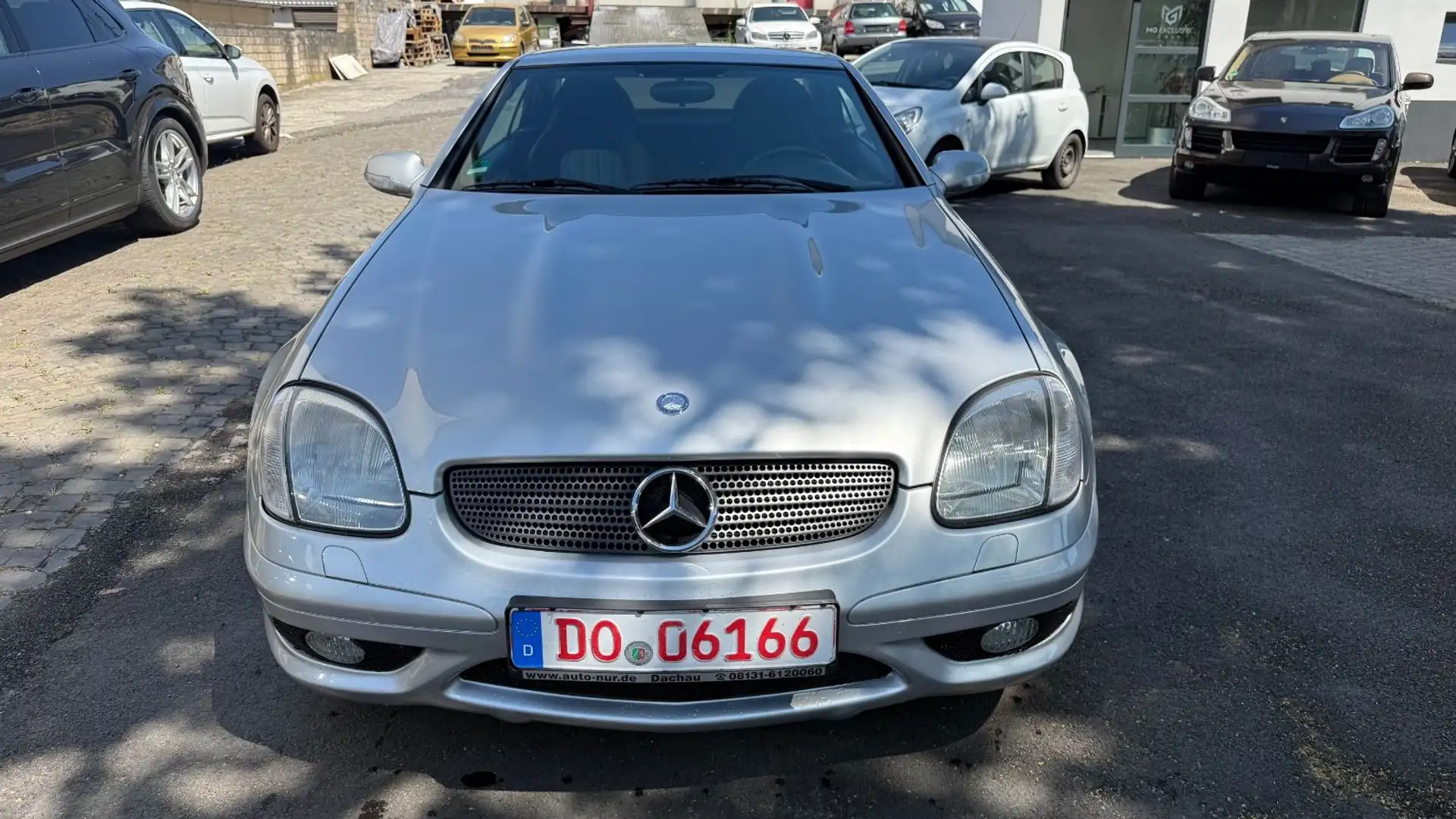 Mercedes-Benz SLK 32 AMG Xenon Designo Stříbrná - 2