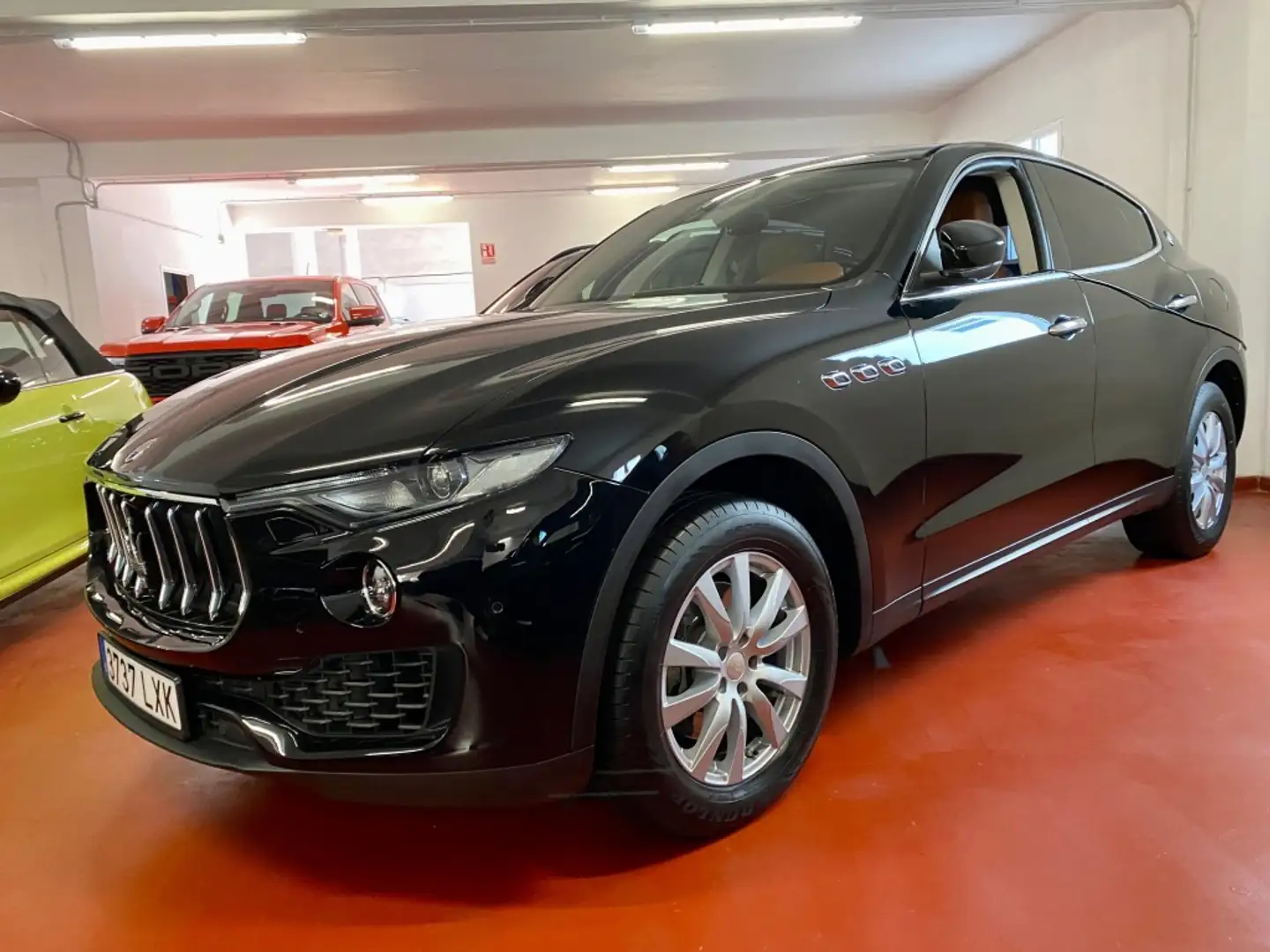 Maserati Levante 275 Diesel GranSport Aut. Negro - 2