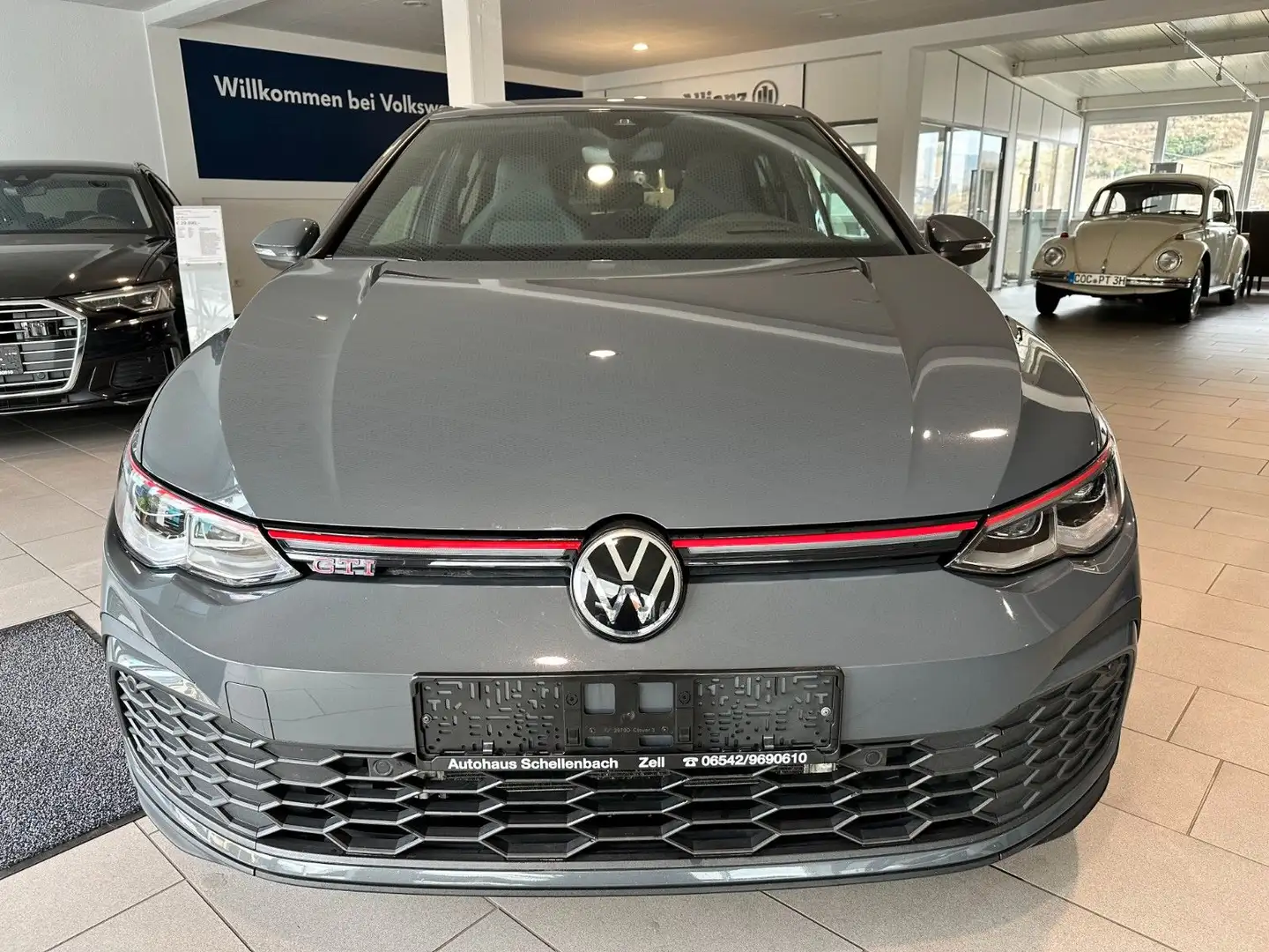 Volkswagen Golf VIII GTI *IQ*HARMAN*KAMERA*HUD*ACC*5JG* Grau - 2