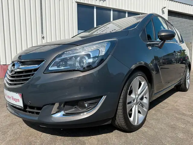 Opel Meriva B 1,4 103kW 140PS Automatik/Leder/KAM/NAV