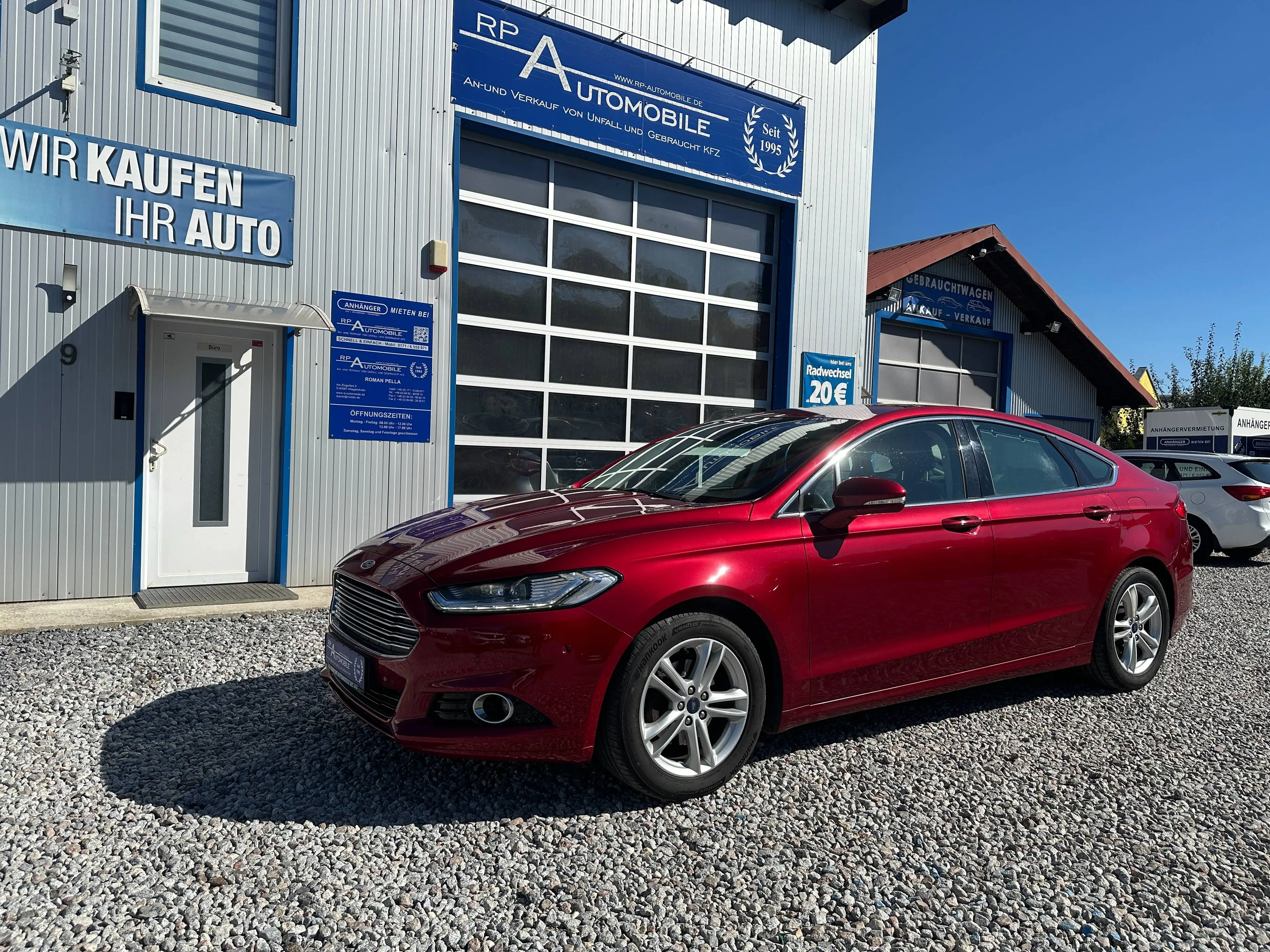 Ford Mondeo Titanium 2.0 D KLIMA NAVI PDC AHK LED KAMERA