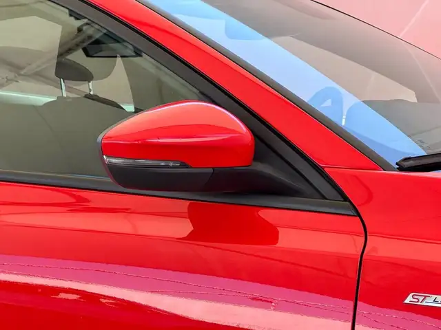 Ford Focus view 16