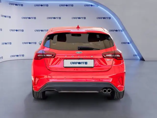 Ford Focus view 5
