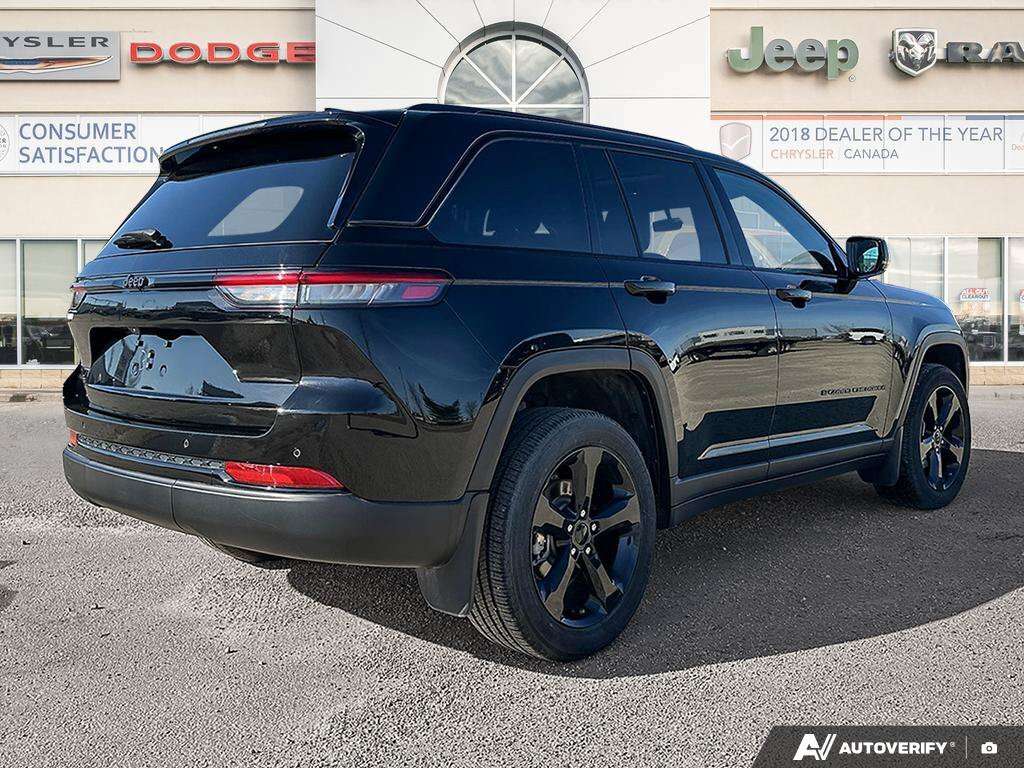 2025 Jeep Grand Cherokee Altitude | Sunroof | Remote Start | Trailer Tow Pk — снимка 1