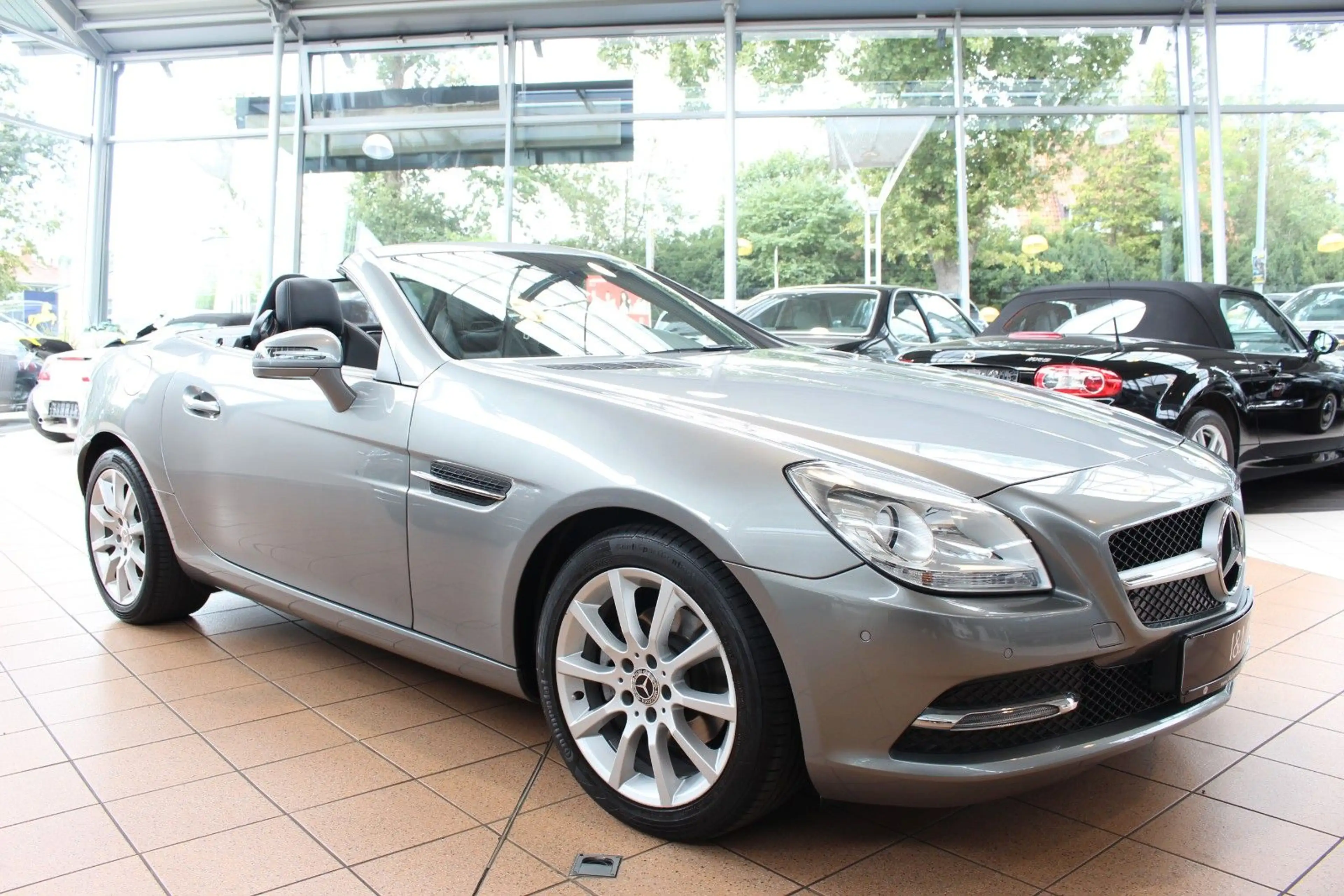 Mercedes-Benz SLK 200 Roadster BlueEfficiency+PDC+SHZ+Leder+ — photo 4