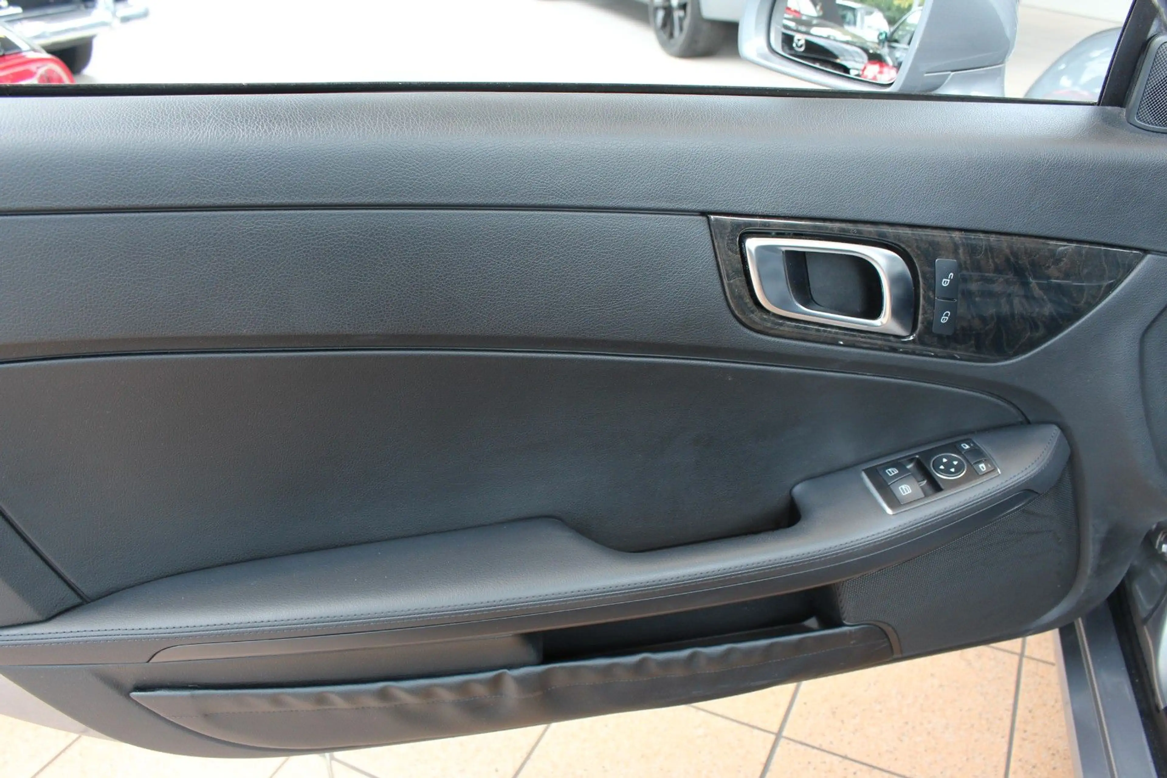 Mercedes-Benz SLK 200 Roadster BlueEfficiency+PDC+SHZ+Leder+ — photo 11