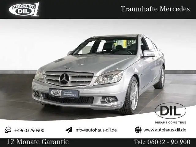 Mercedes-Benz C 300 4Matic *LEDER*PDC*AVANTGARDE*