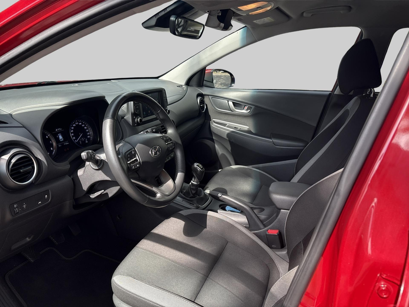 Hyundai KONA 1.0T Fashion All Season banden | | Achteruitrijcam — photo 12