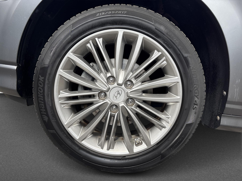 Hyundai KONA 1.0T Fashion All Season banden | | Achteruitrijcam — photo 11