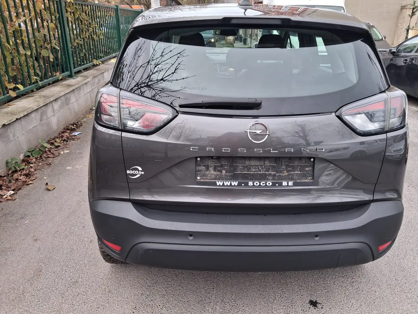 Opel Crossland 1.2 Automatik Business Edition - 2