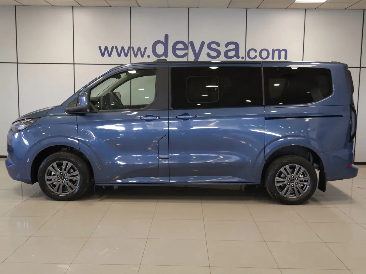 Ford Tourneo Custom 2.5 Duratec PHEV 171kW L1 Titanium eCVT Azul - 2