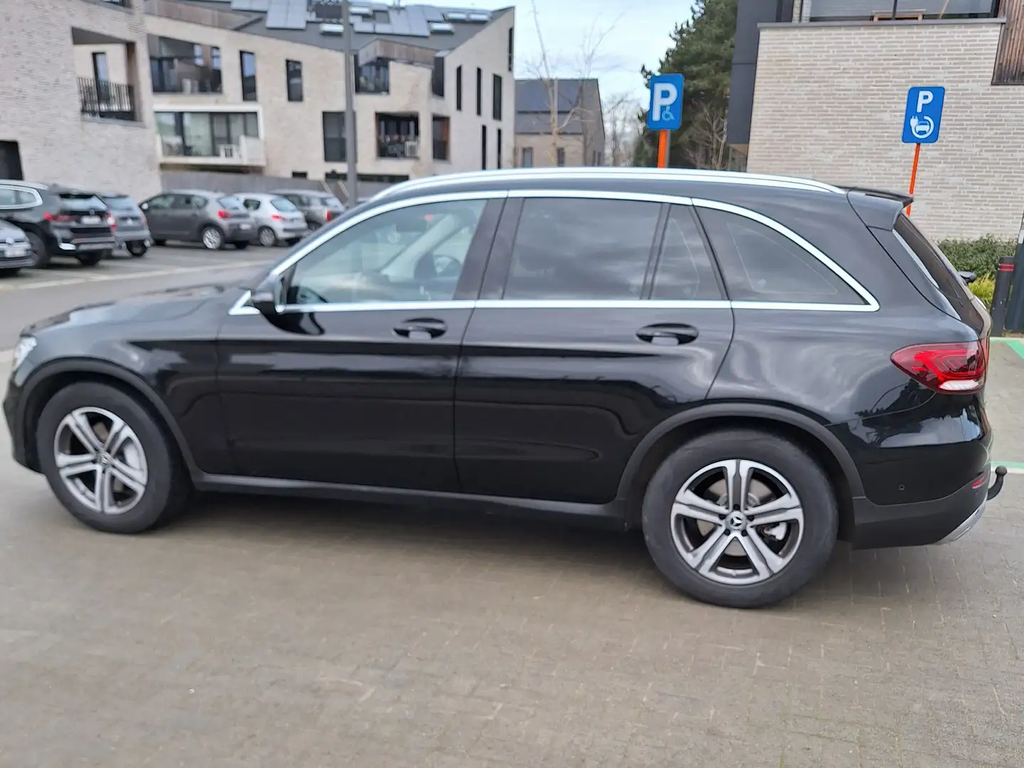 Mercedes-Benz GLC 200 GLC 200 4Matic 9G-TRONIC Noir - 1
