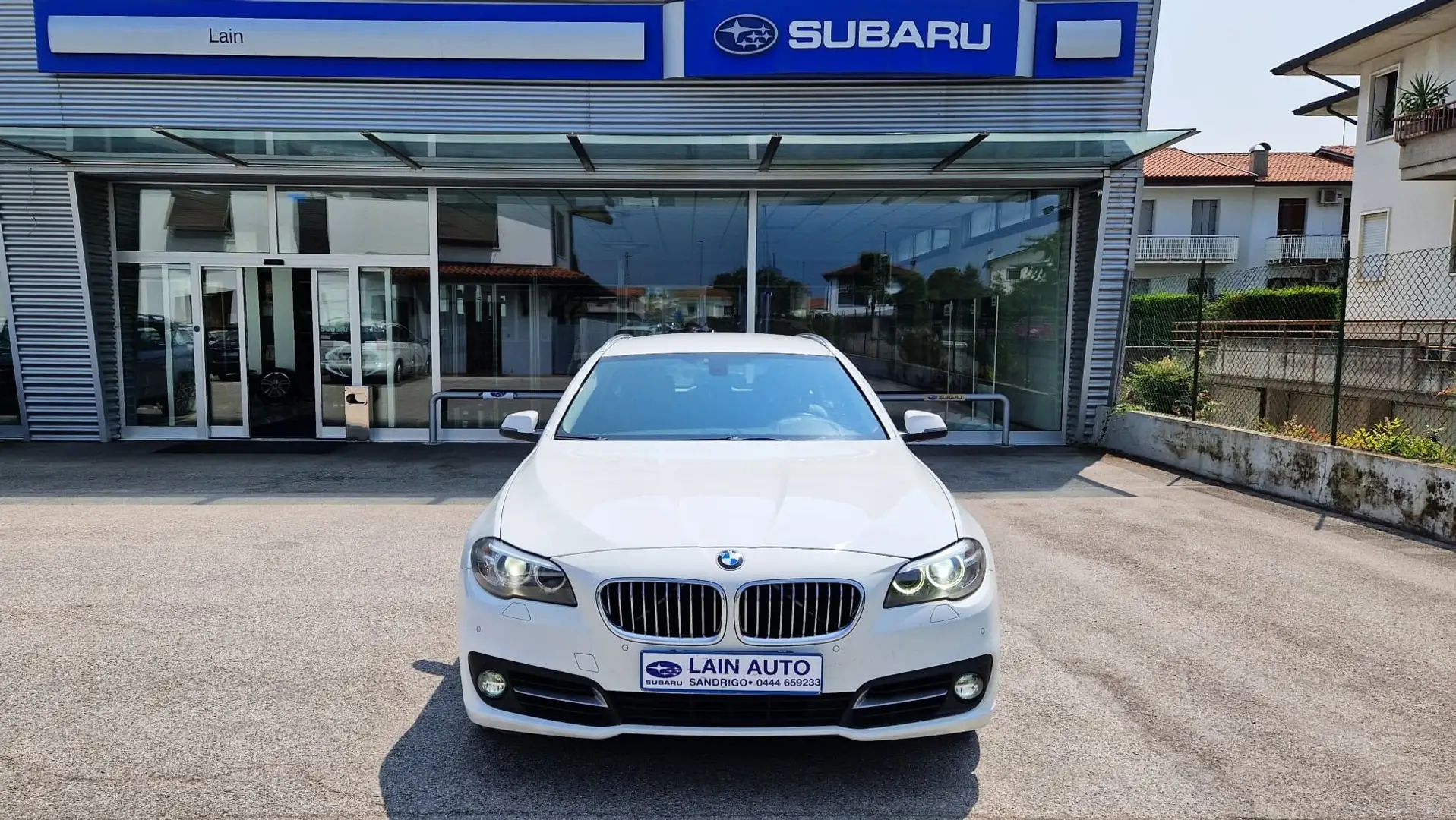 BMW 520 520d Touring xDrive 184cv Cambio Automatico Wit - 2