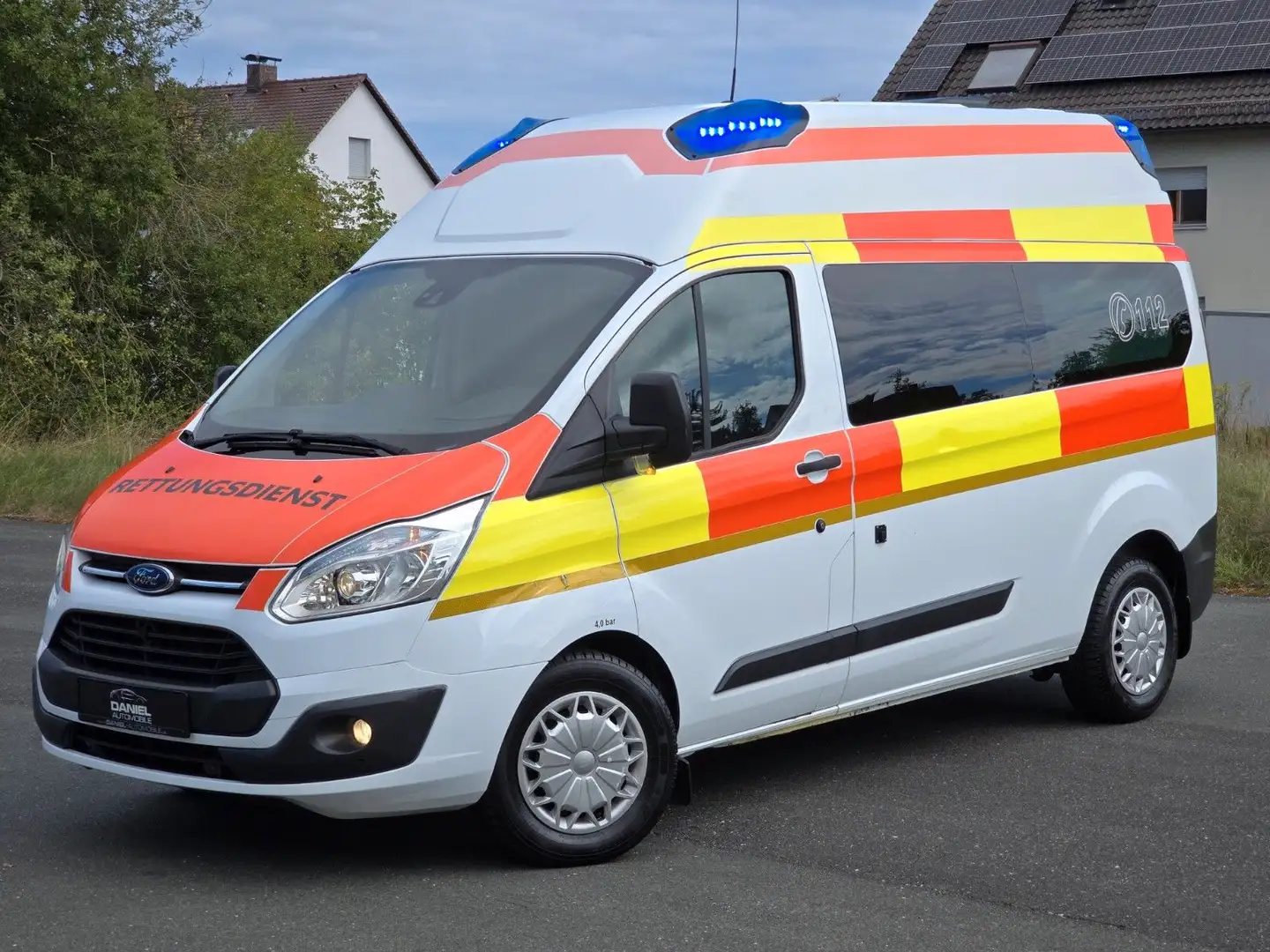 Ford Transit Custom 330 L2 KTW / RTW / AMBULANCE Blanc - 2