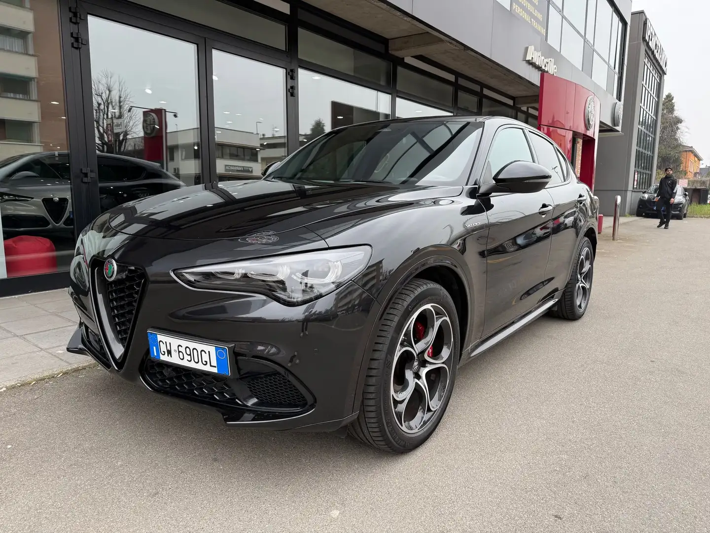 Alfa Romeo Stelvio Stelvio 2.2 Turbodiesel 210 CV AT8 Q4 Veloce Schwarz - 1