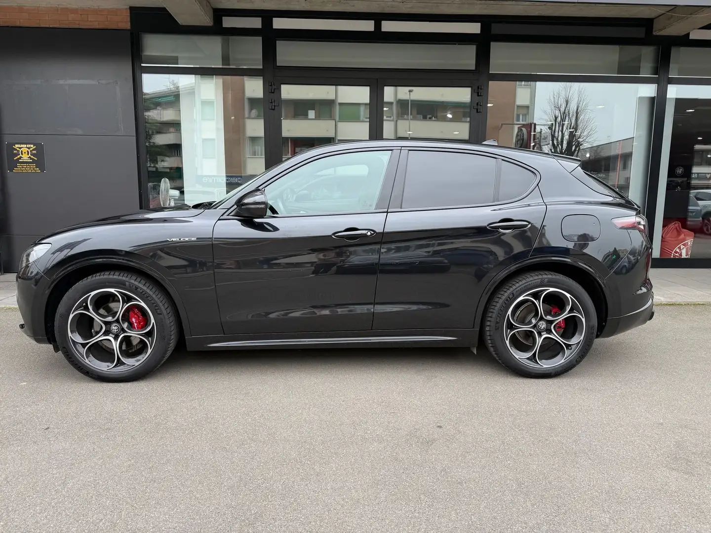Alfa Romeo Stelvio Stelvio 2.2 Turbodiesel 210 CV AT8 Q4 Veloce Schwarz - 2