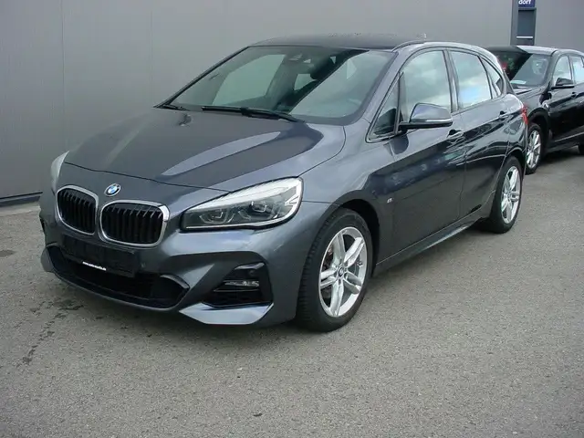 Bmw 220 220iA*M Sportpaket*LED*Navi*PDC*