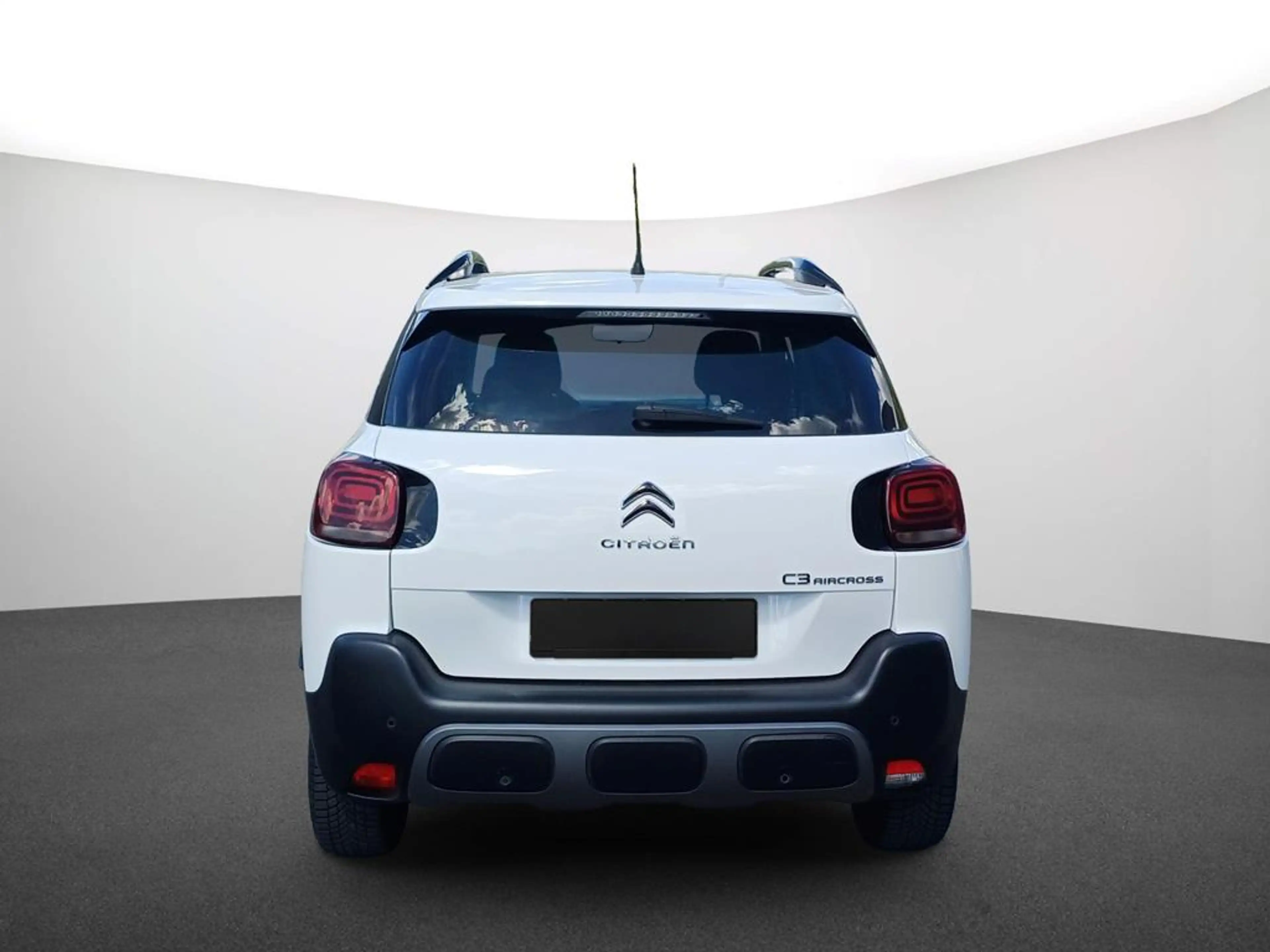 Citroen C3 Aircross PureTech 110 S&S Shine — photo 3