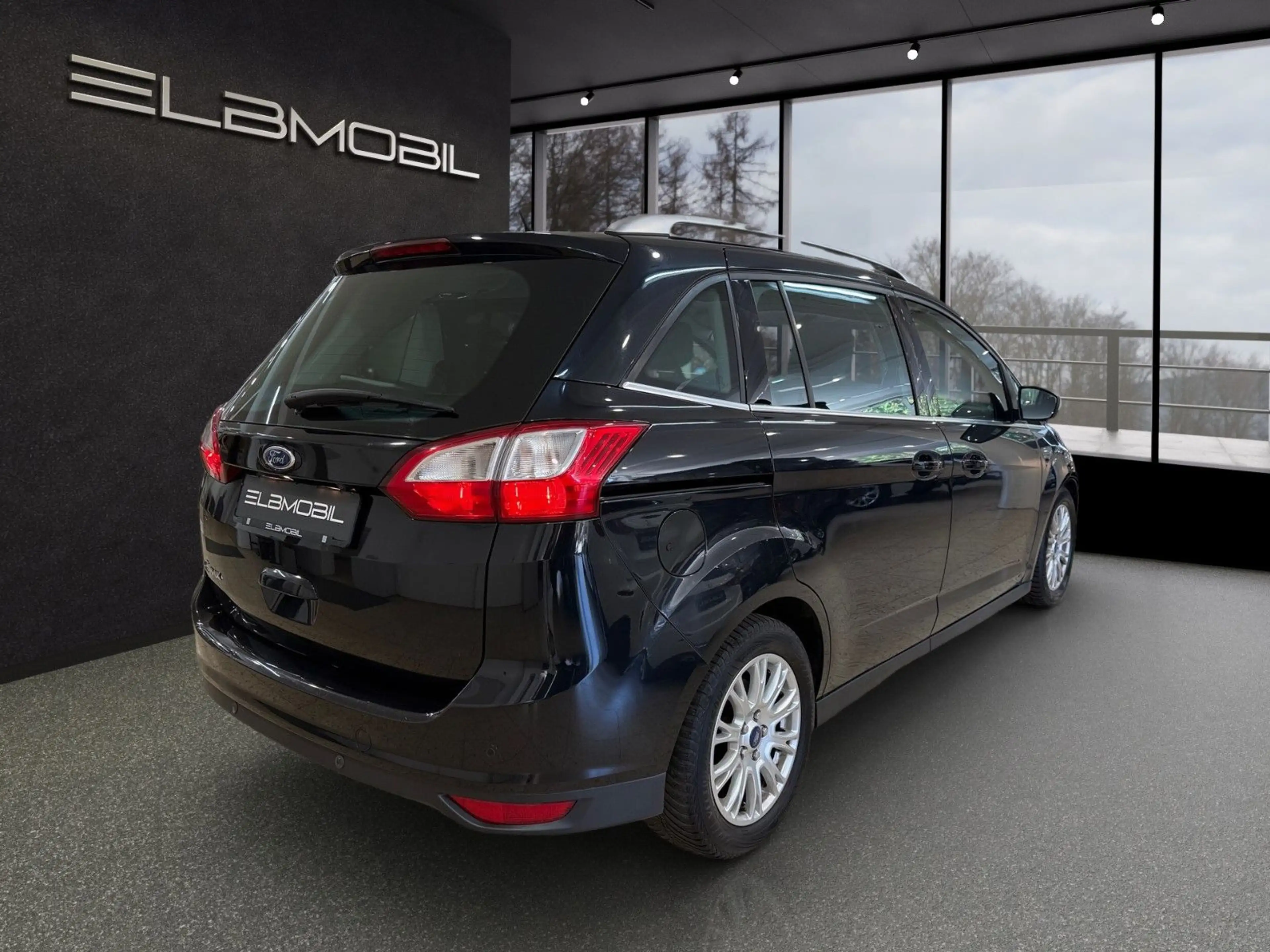 Ford Grand C-Max 2,0 Titanium*Panorama*Navi*Kamera* — photo 2