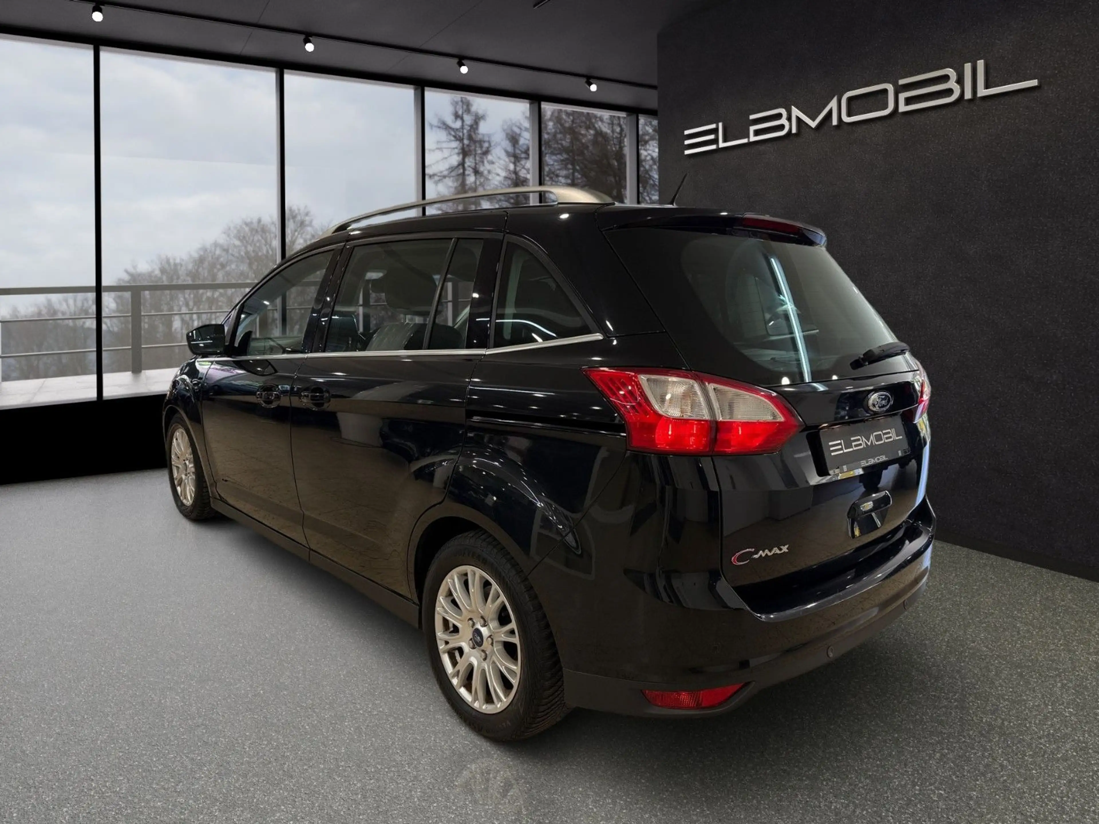 Ford Grand C-Max 2,0 Titanium*Panorama*Navi*Kamera* — photo 3