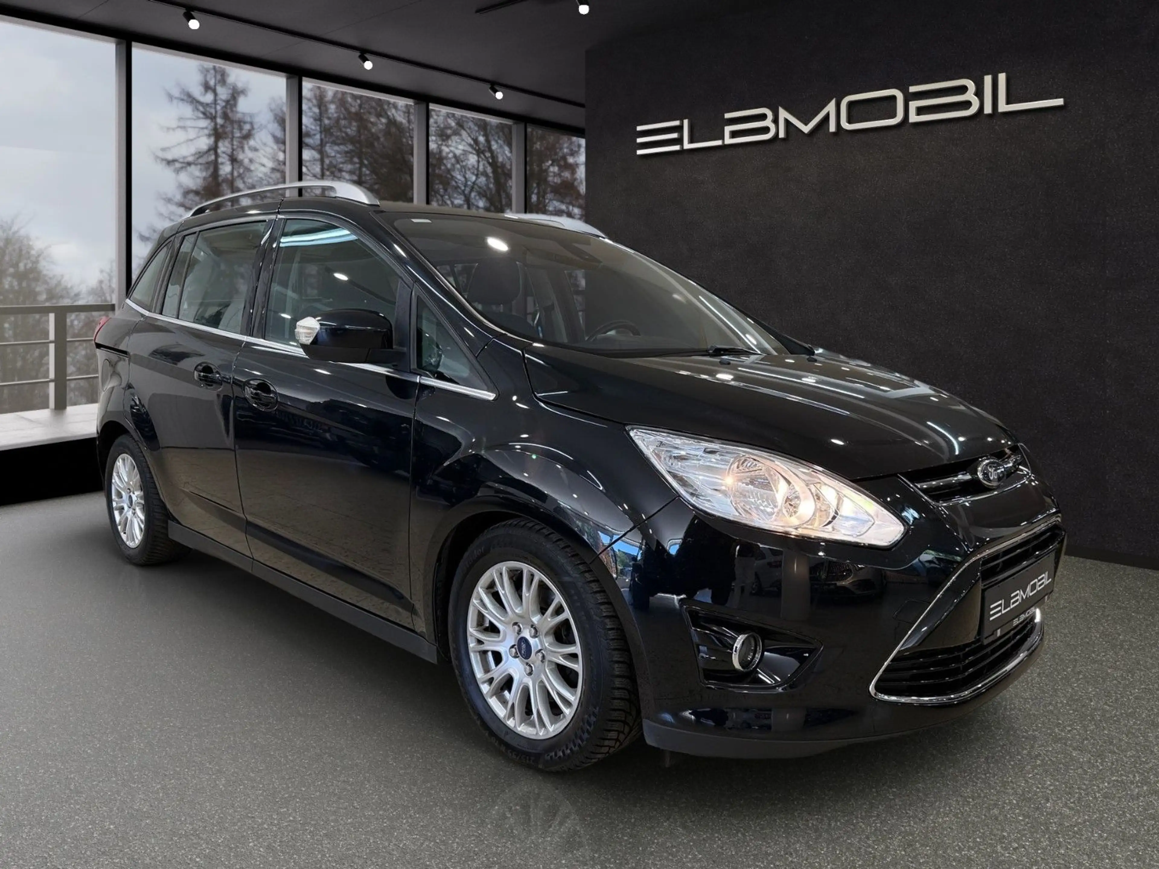 Ford Grand C-Max 2,0 Titanium*Panorama*Navi*Kamera*