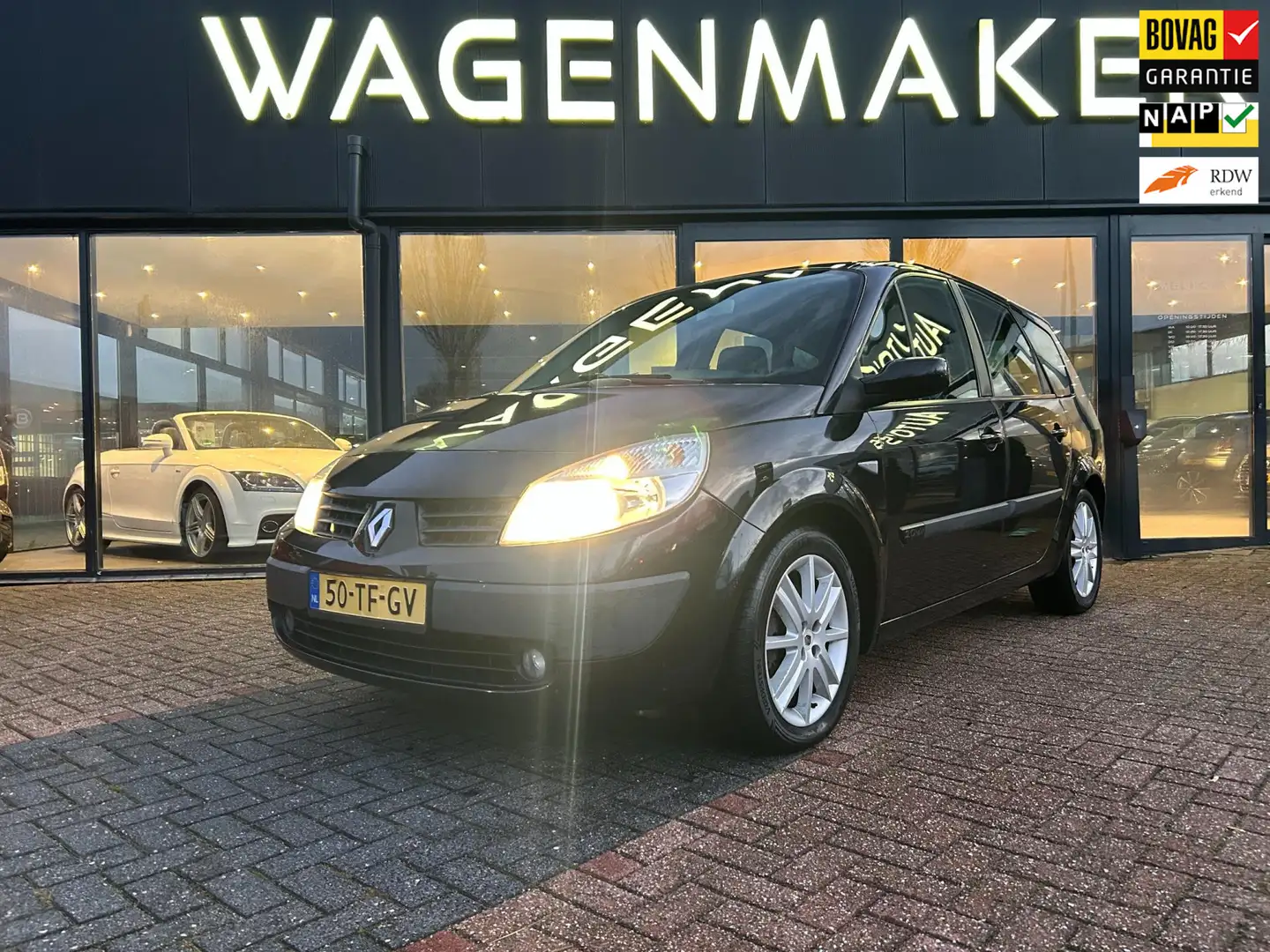 Renault Grand Scenic 2.0-16V Business Line 7p. AUT|7P|Trekhaak Zwart - 1