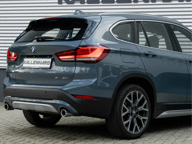 BMW X1 view 10