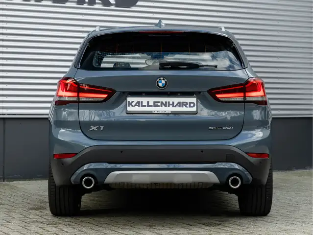 BMW X1 view 6