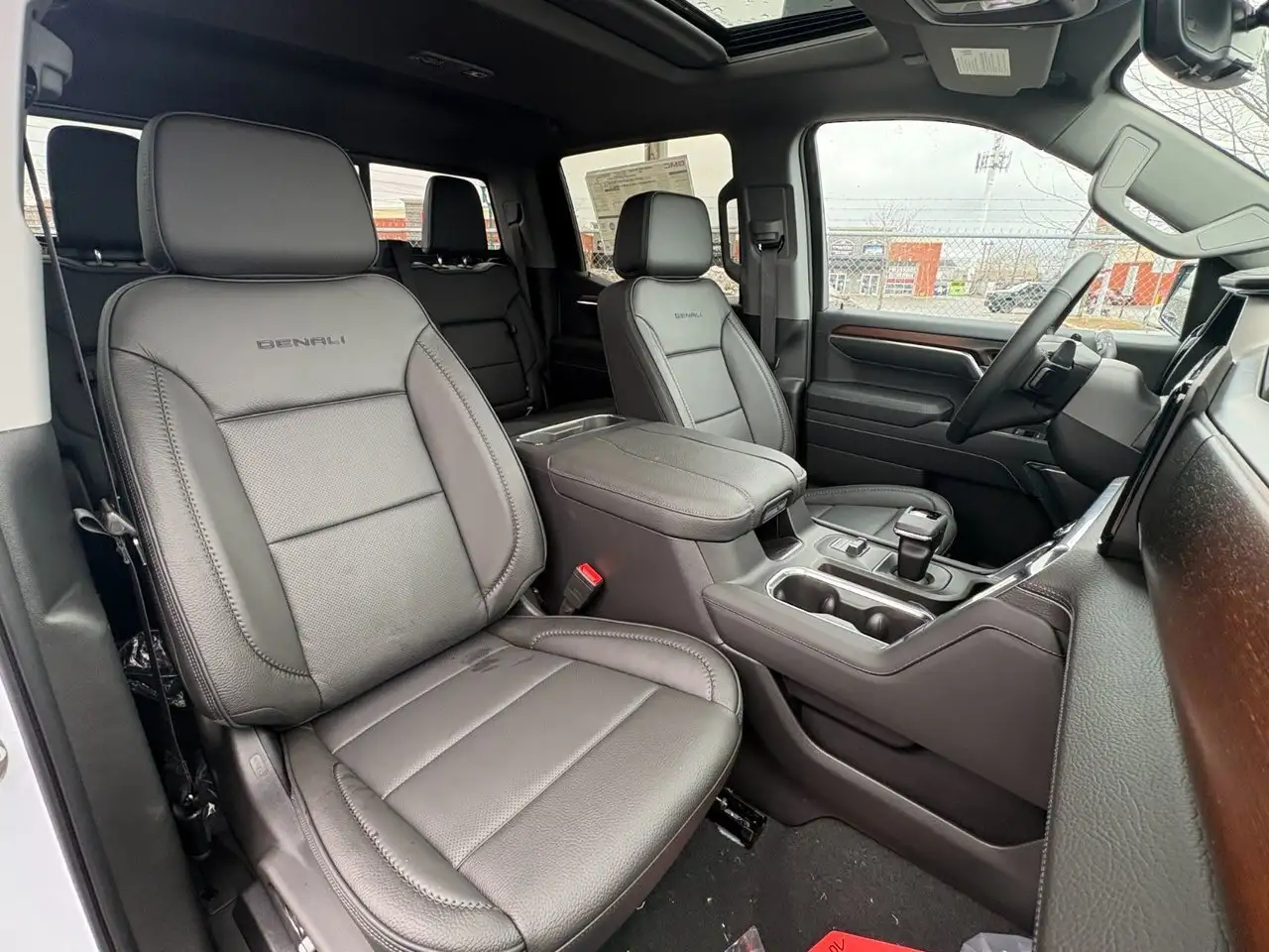 GMC Sierra 1500 снимка GMC Sierra 1500
