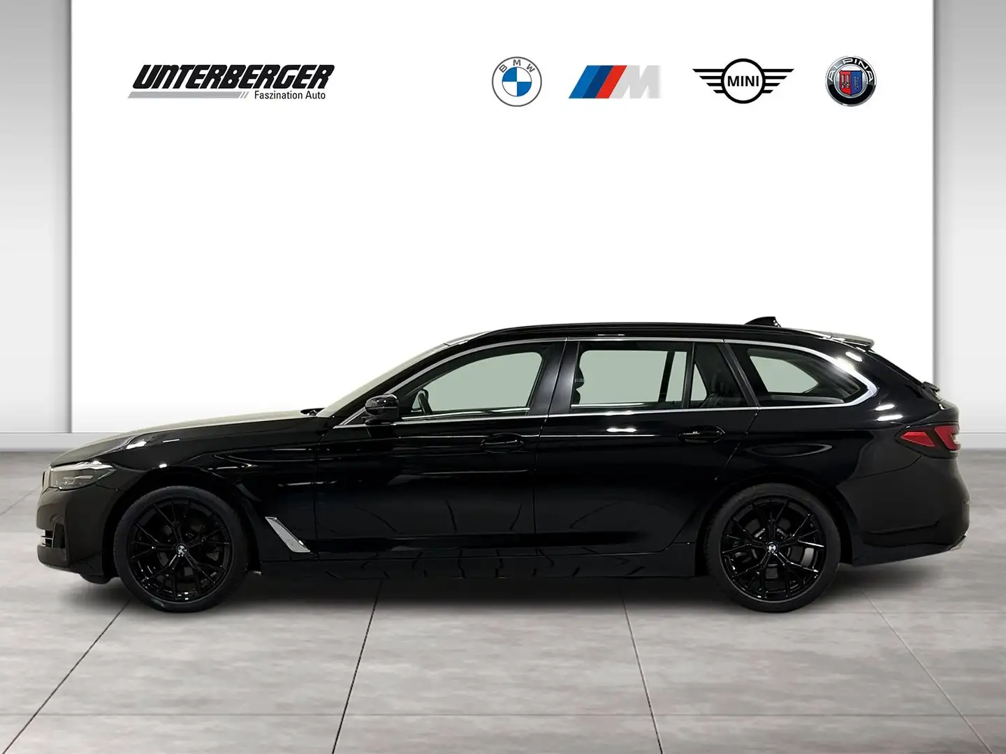 BMW 520 d Touring Navi PA RFK DAB WLAN Sitzhzg Zwart - 2