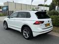 Volkswagen Tiguan 2.0 TSI 4Motion 180PK DSG R-Line•Pano•Trekhaak Wit - thumbnail 3