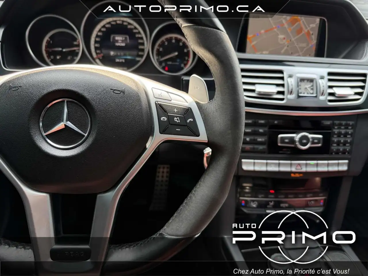 Mercedes-Benz E-Class снимка Mercedes-Benz E-Class