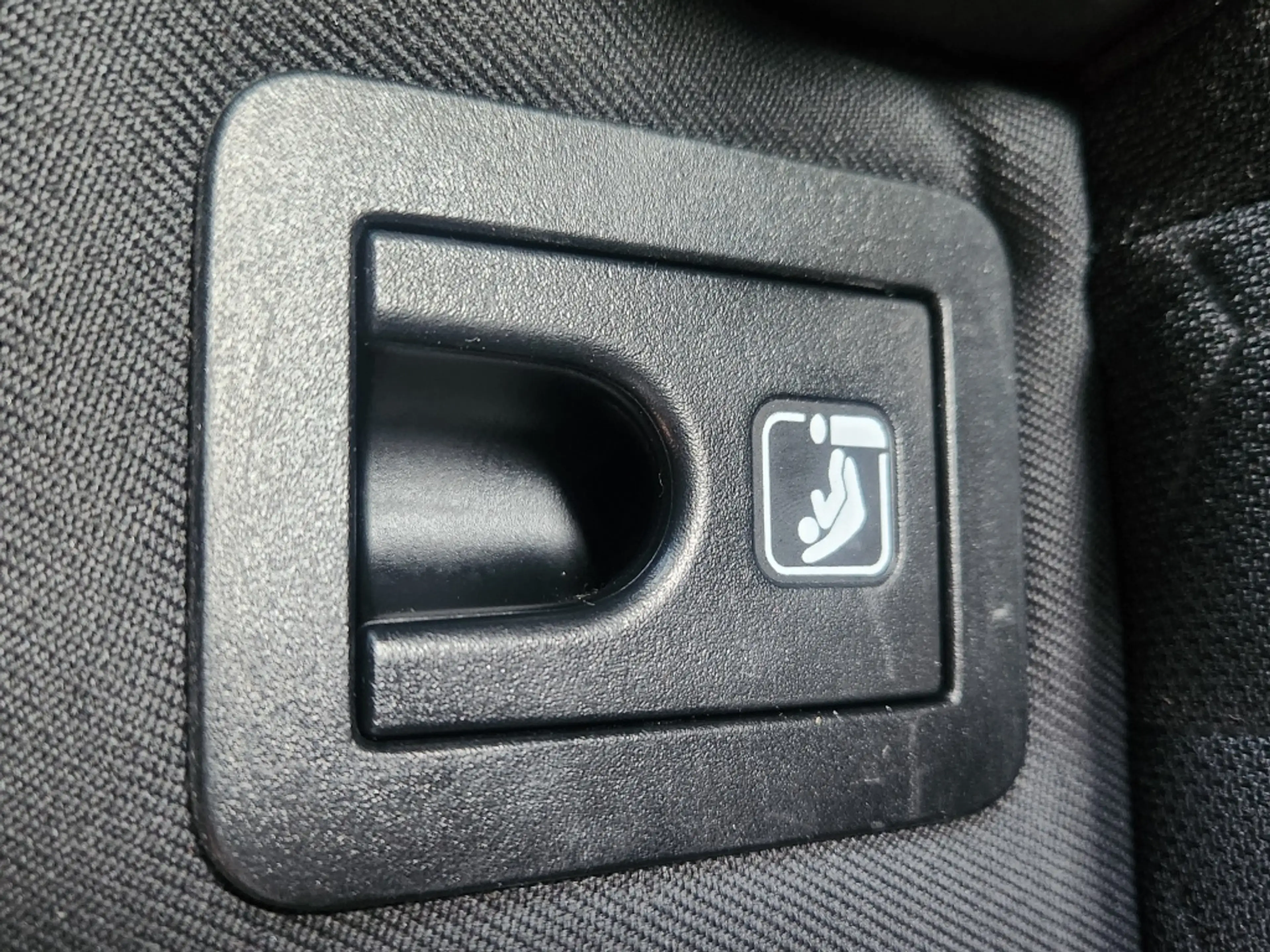 Toyota Corolla 1.2 T Active, Clima/ACC/LaneAss/Keyless/Camera/LED — photo 25