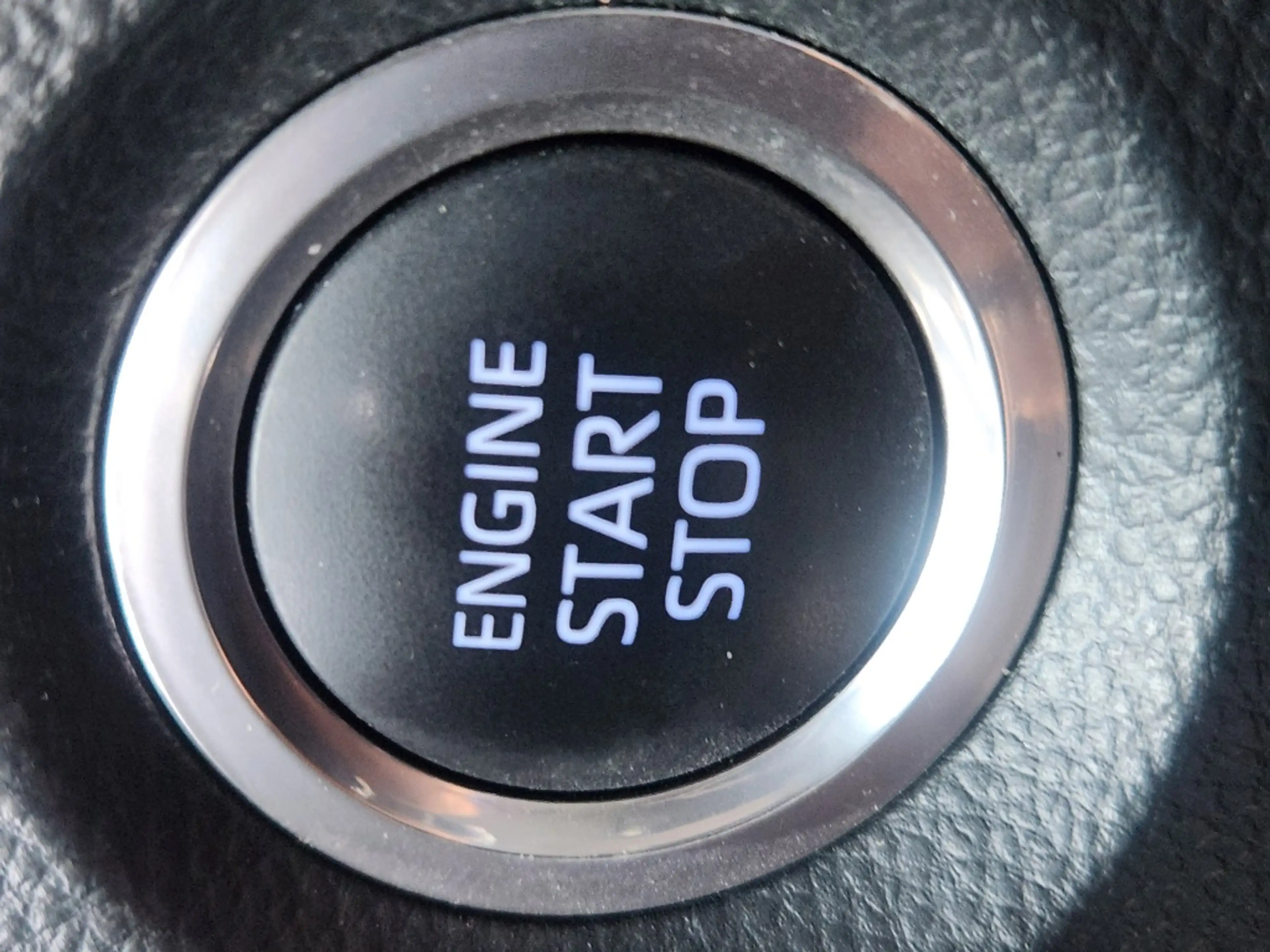 Toyota Corolla 1.2 T Active, Clima/ACC/LaneAss/Keyless/Camera/LED — photo 13
