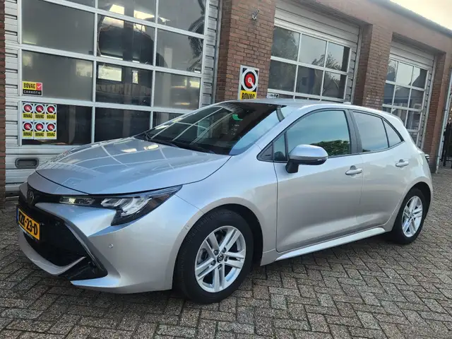 Toyota Corolla 1.2 T Active, Clima/ACC/LaneAss/Keyless/Camera/LED