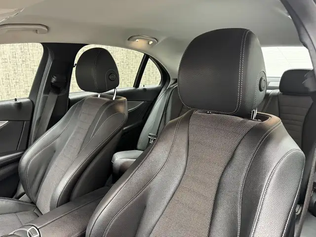Mercedes-Benz E-Class view 10